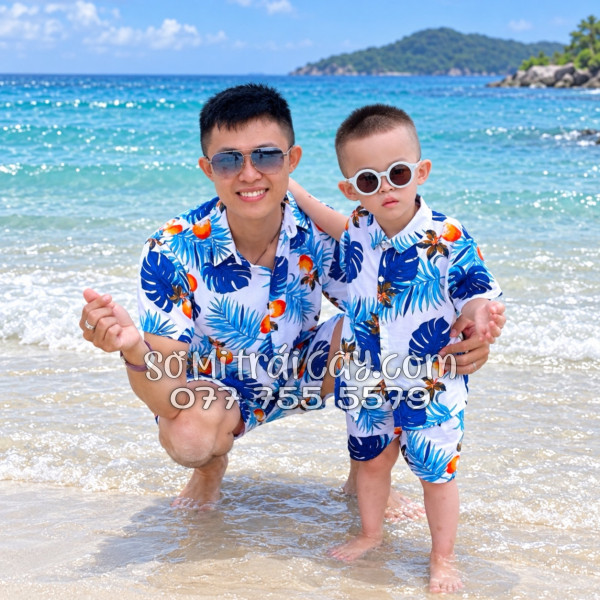 Bộ Áo Sơ Mi Quần Short Trái Cây Họa Tiết Trái Đào Trắng